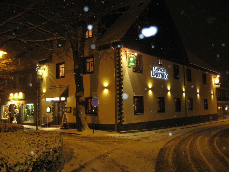 Landhotel Lindenhof Grevenbroich Exterior photo